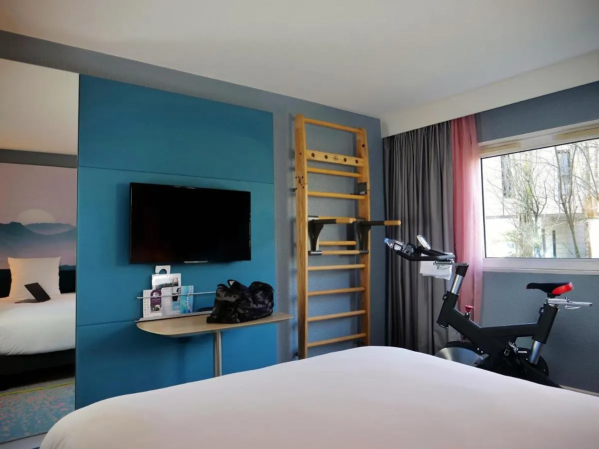 Mercure Annemasse Porte De Geneve Gaillard 4*,  France